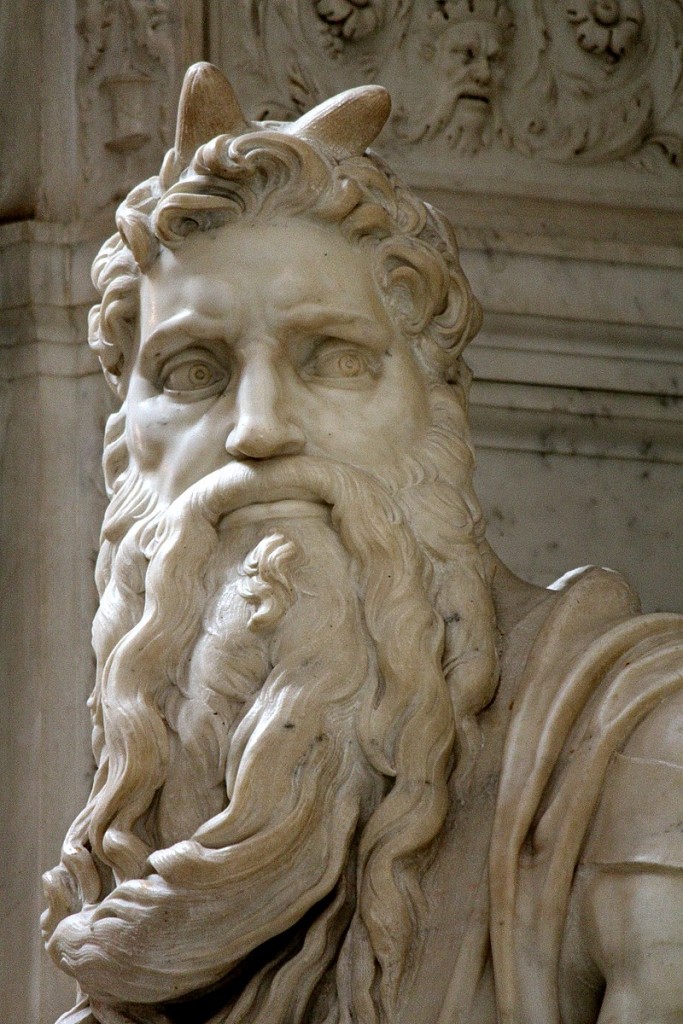 800px-'Moses'_by_Michelangelo_JBU310